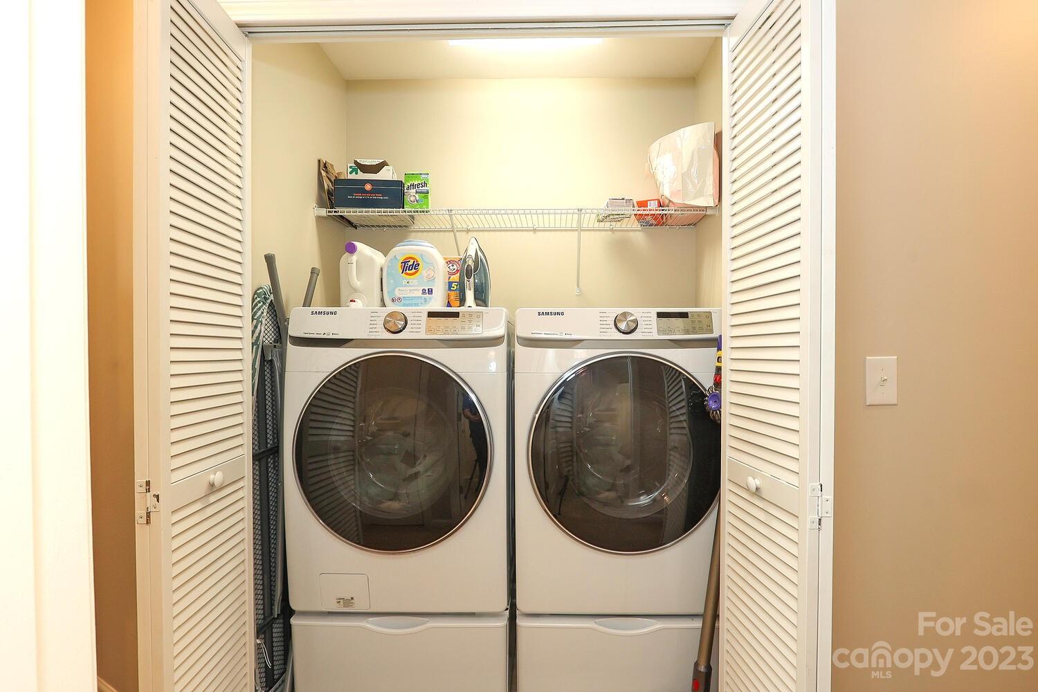 Park South Station - Residential