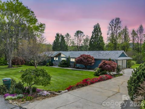 200 Conde Place Hendersonville NC 28739