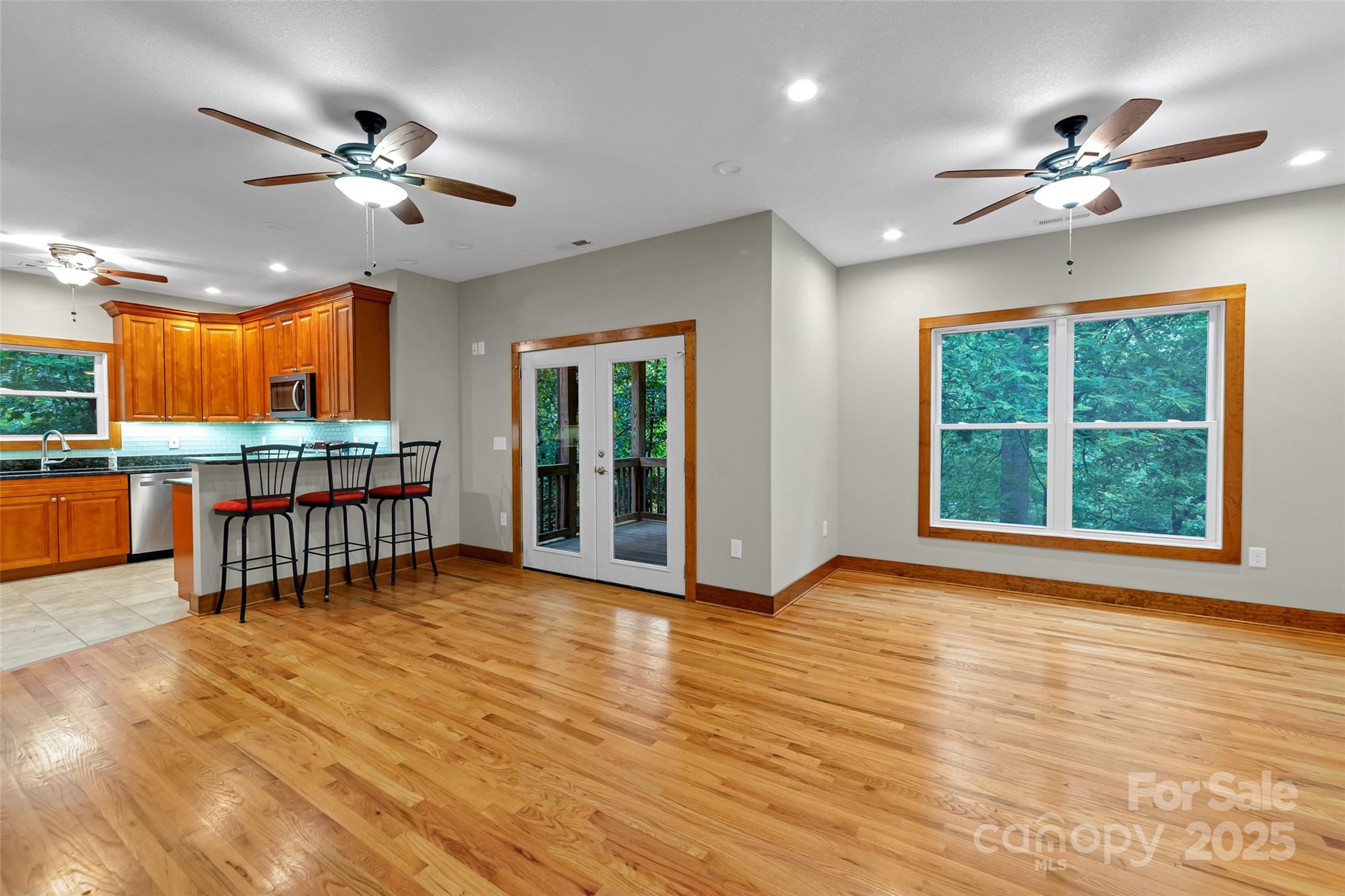 220 Rainbow Terrace