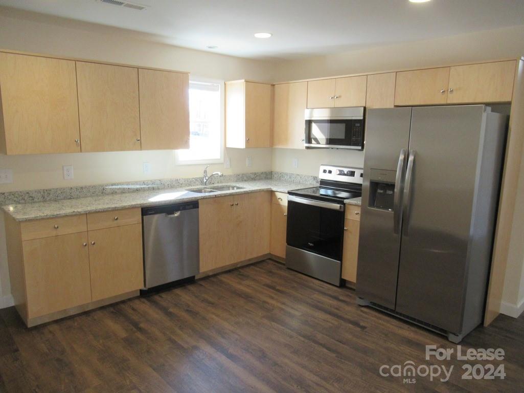 Tranquil Oaks - Residential Lease