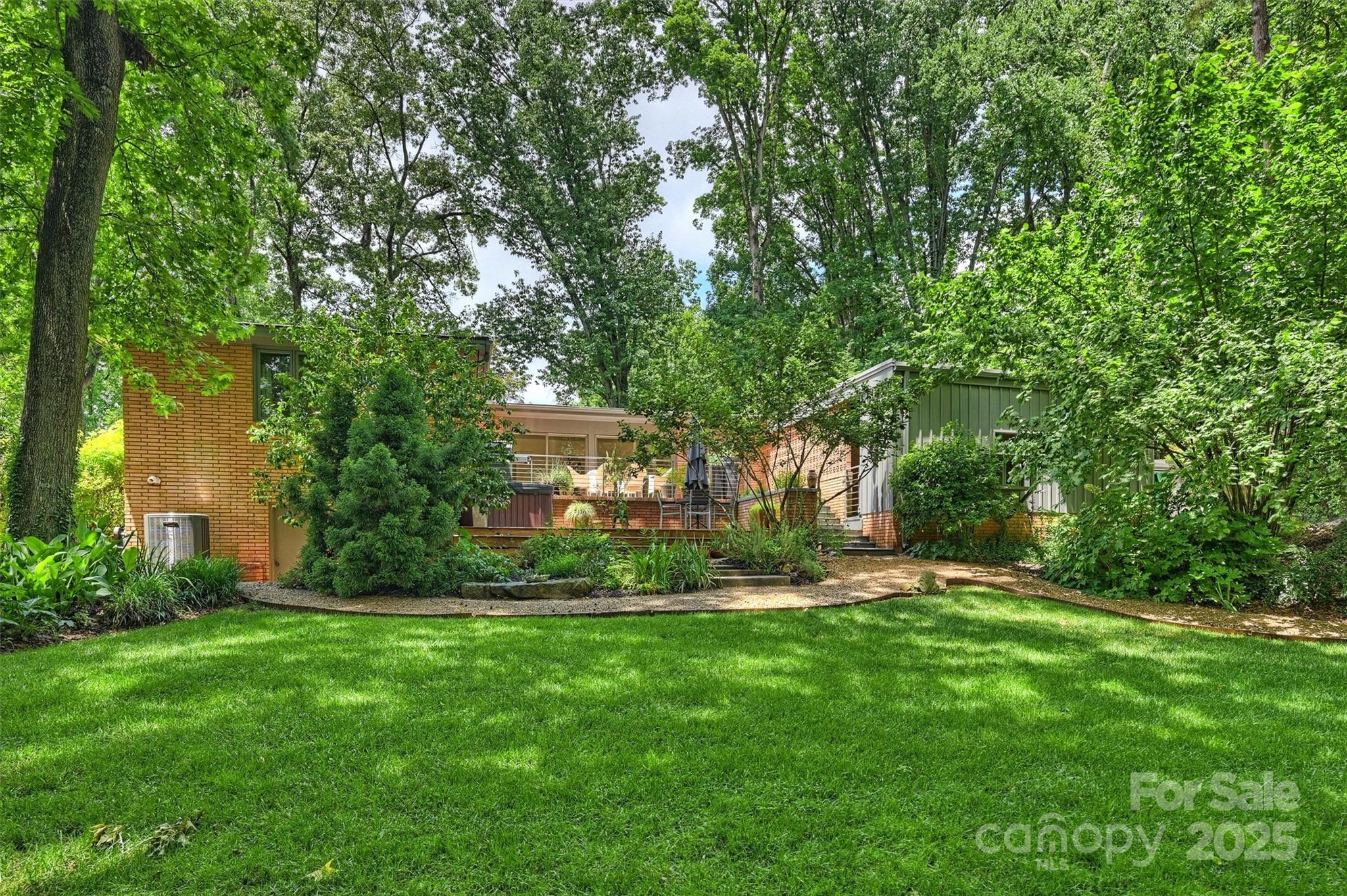 The Cloisters - Residential