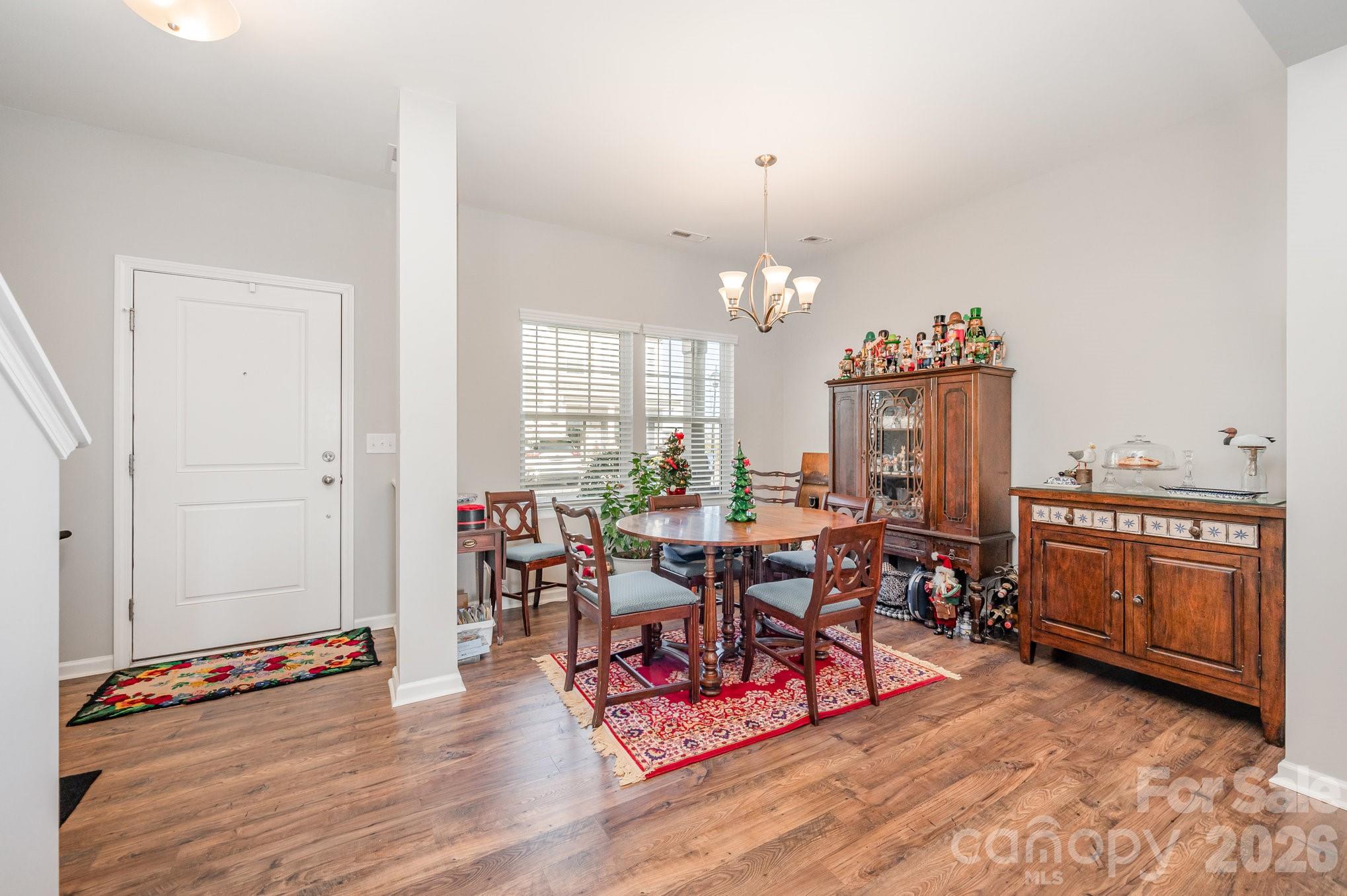 104 Blackstone Court