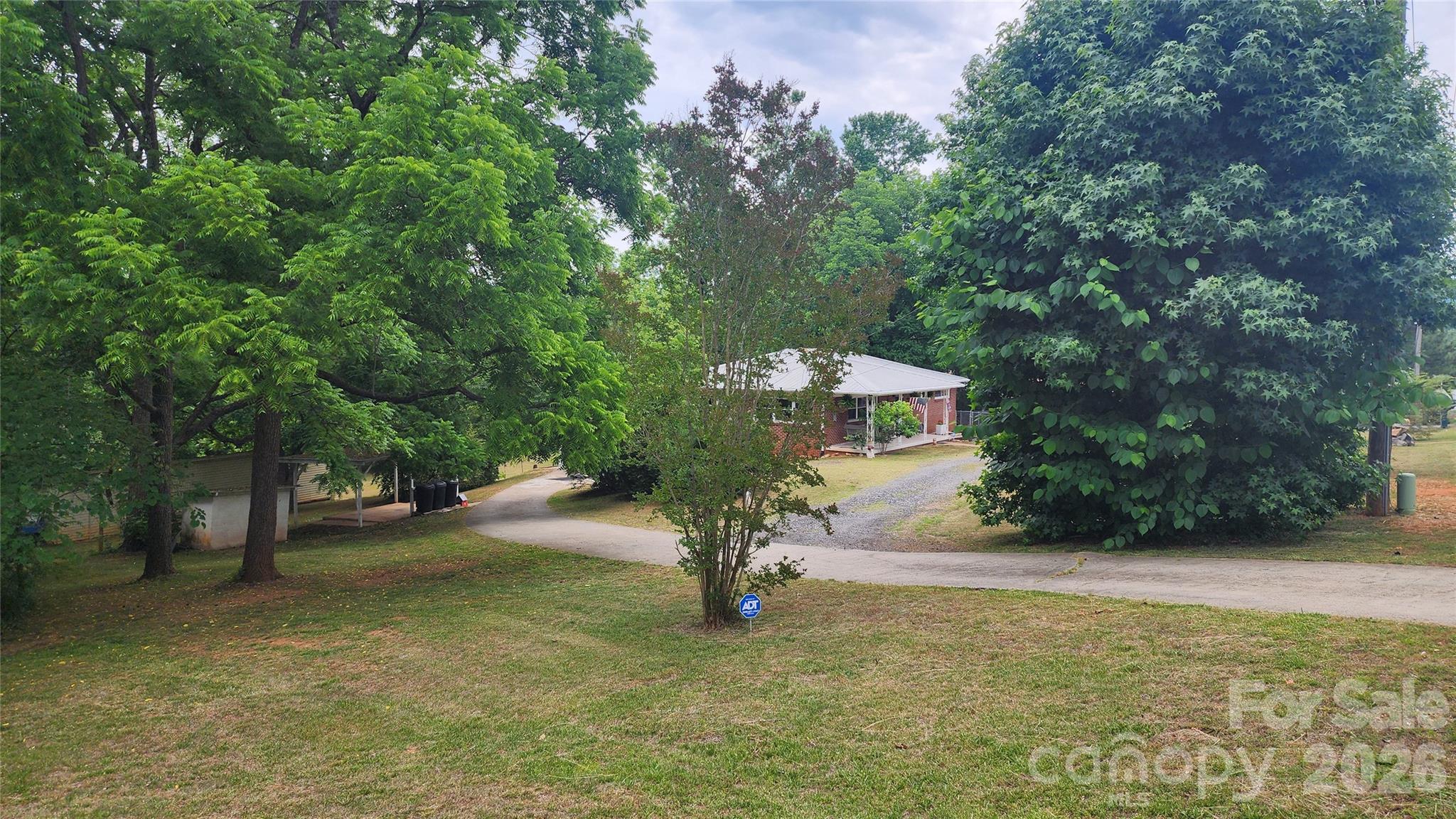 101 Bluebird Lane
