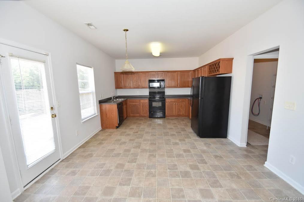 Sandy Pointe - Residential