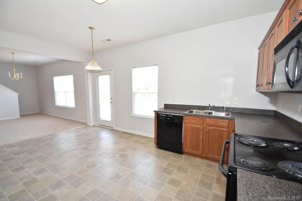 Sandy Pointe - Residential