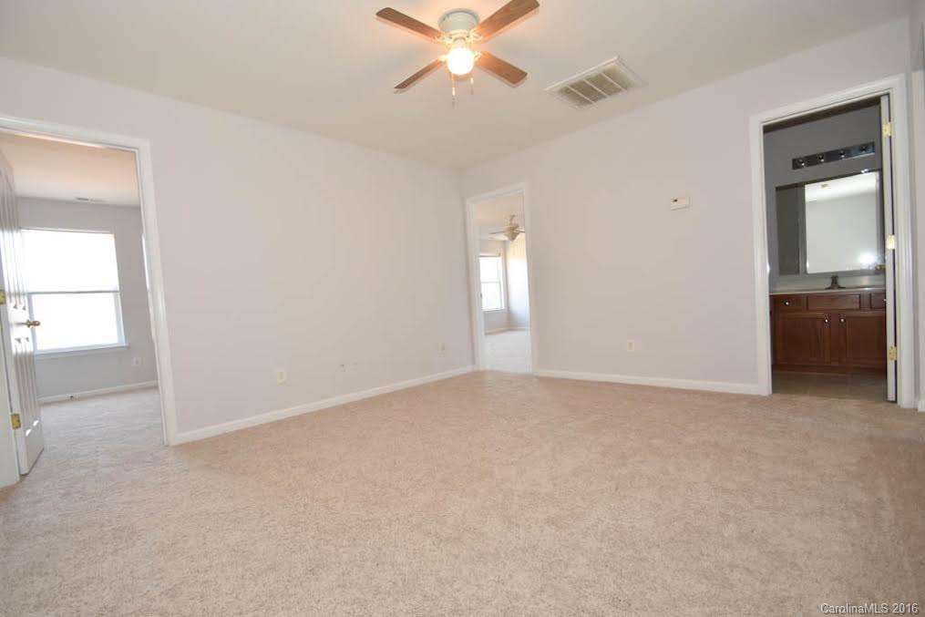 Sandy Pointe - Residential