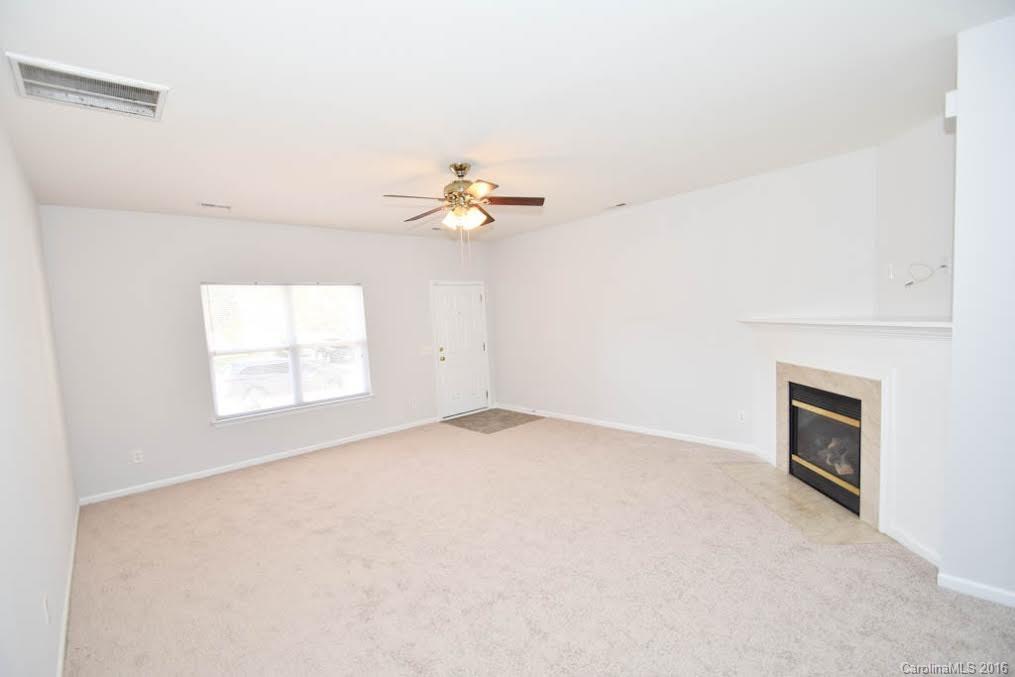 Sandy Pointe - Residential