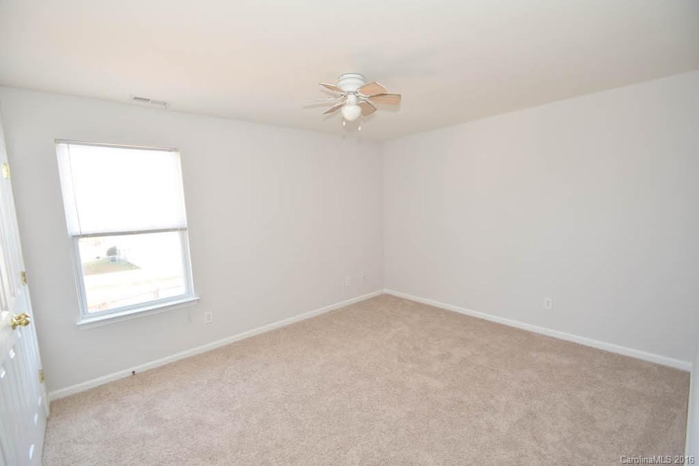 Sandy Pointe - Residential