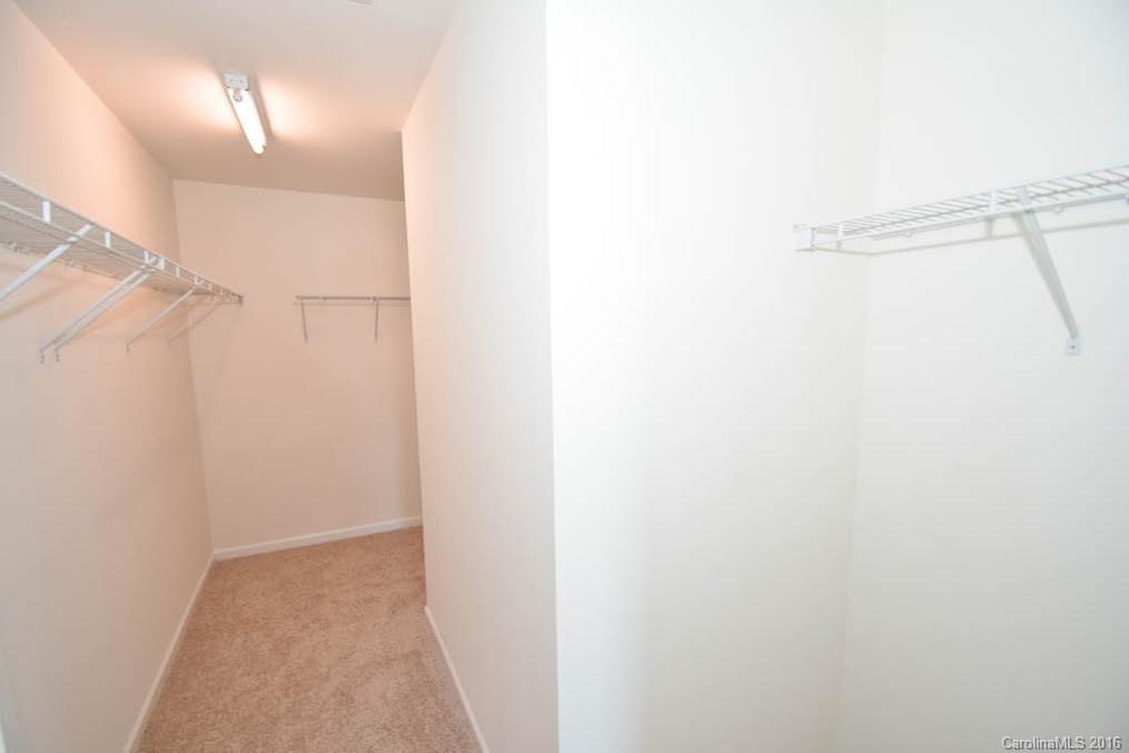 Sandy Pointe - Residential