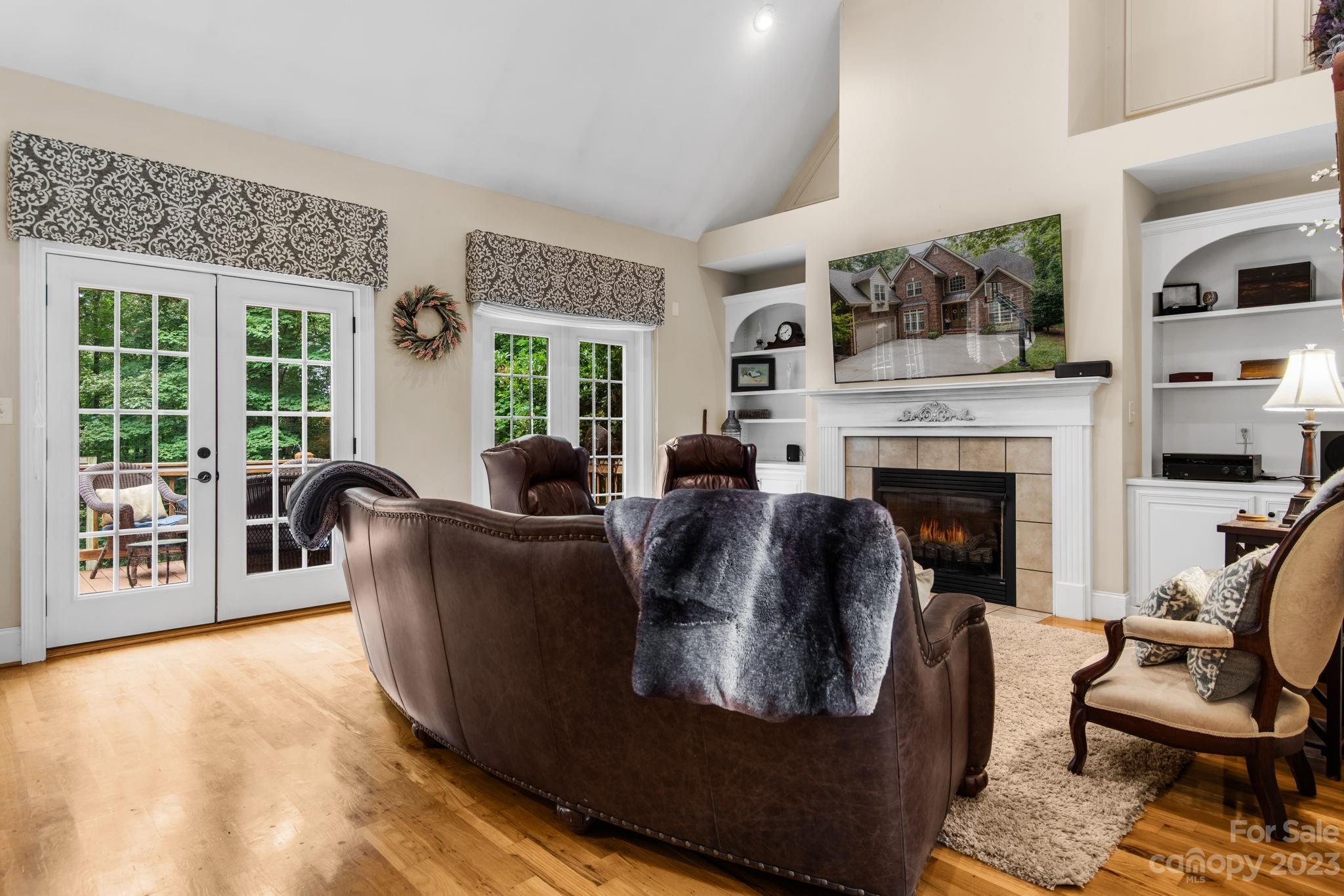 Miners Creek - Residential