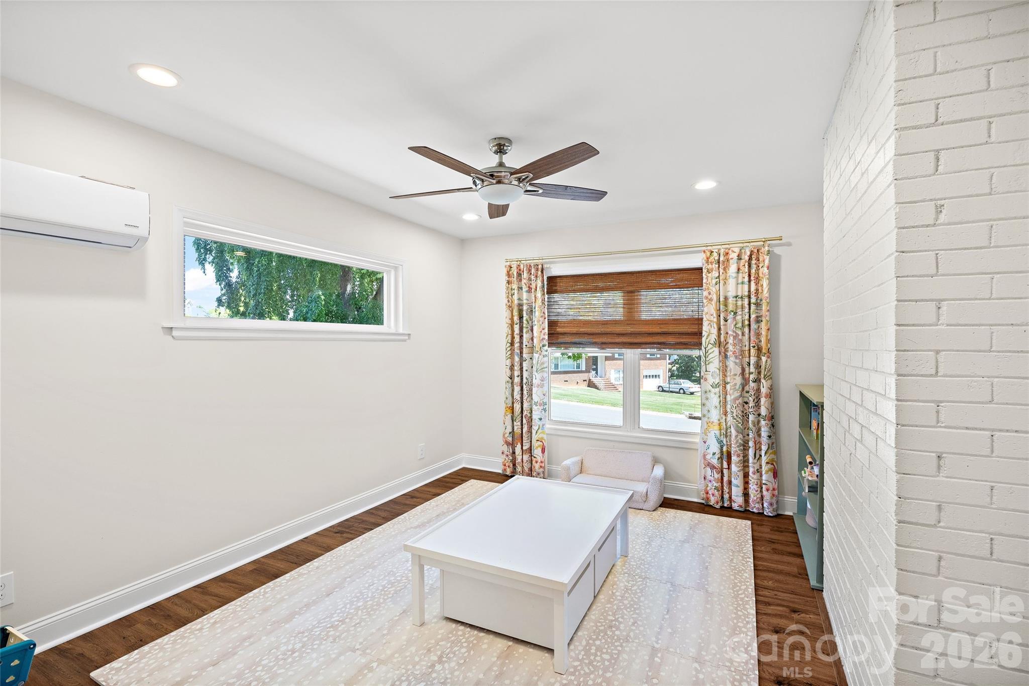Madison Park - Residential