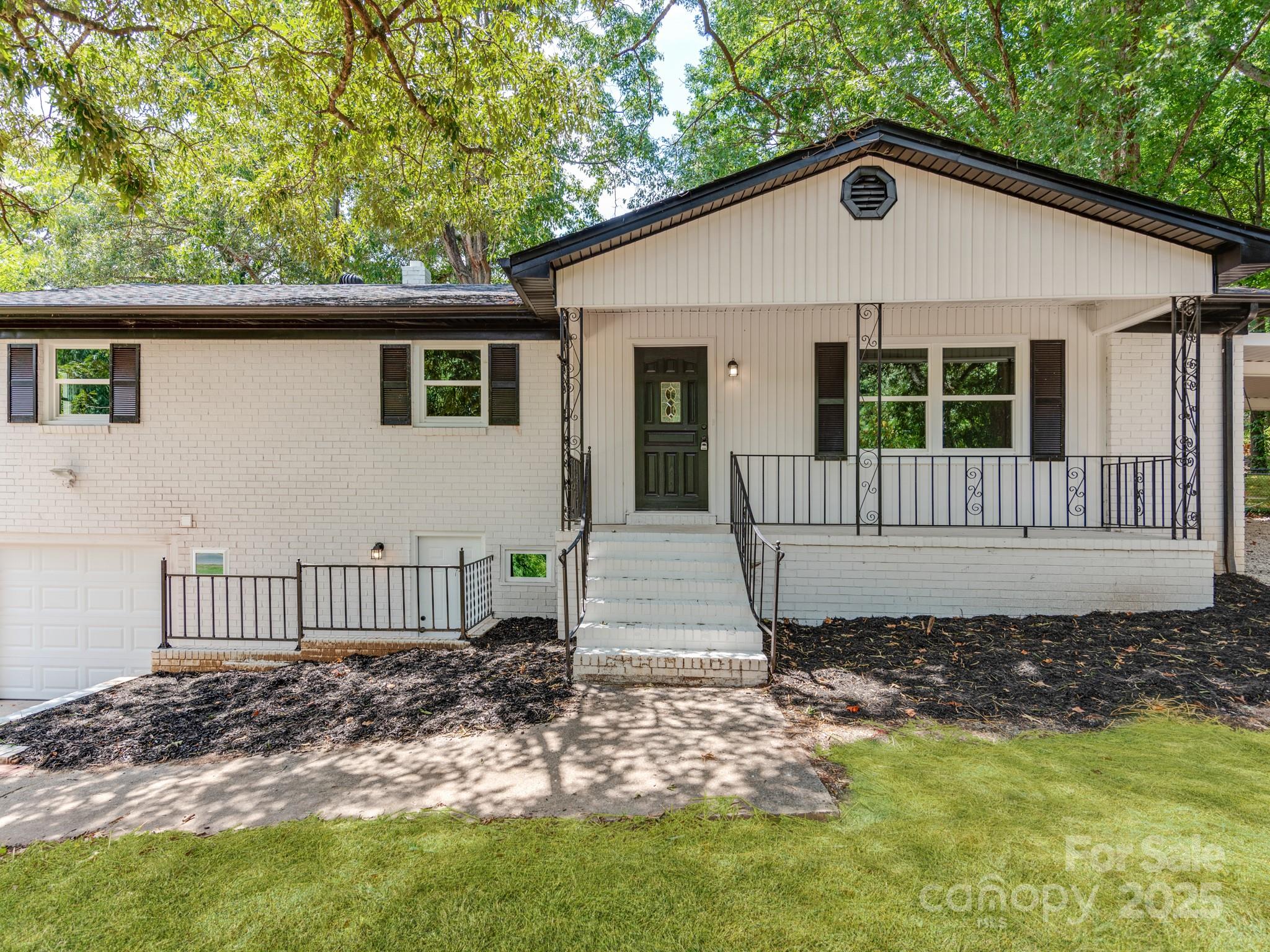 1919 Normandy Road