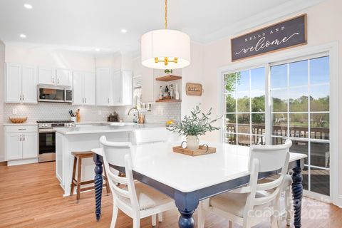 220 Chandeleur Drive Mooresville NC 28117