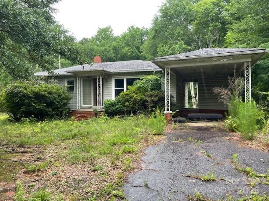 Prime commercial opportunity on over an acre of land along high-traffic Business 16. Zoned B-N, ready for Neighborhood Business! The existing house on the property is not valued and is being sold as-is. Ideal for commercial development.