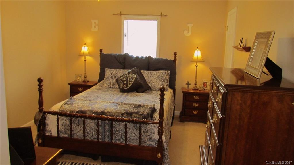 Chesterfield Acres - Residential