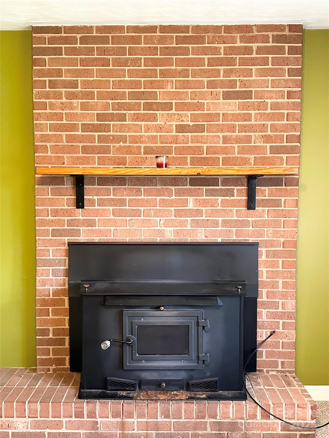 Granite Falls, North Carolina 28630, United States, 2 Bedrooms Bedrooms, ,2 BathroomsBathrooms,Residential,Active,199642