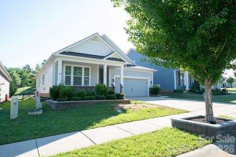 Photo of 1106 Eddisbury Cove, Waxhaw, NC 28173 (MLS # 4380010)