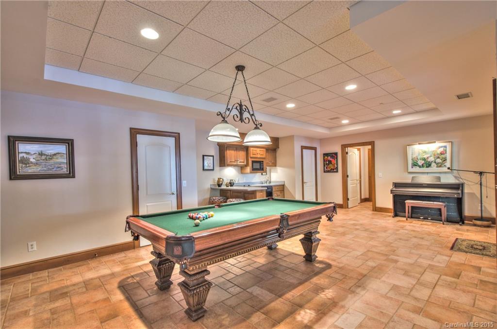 Uwharrie Point - Residential