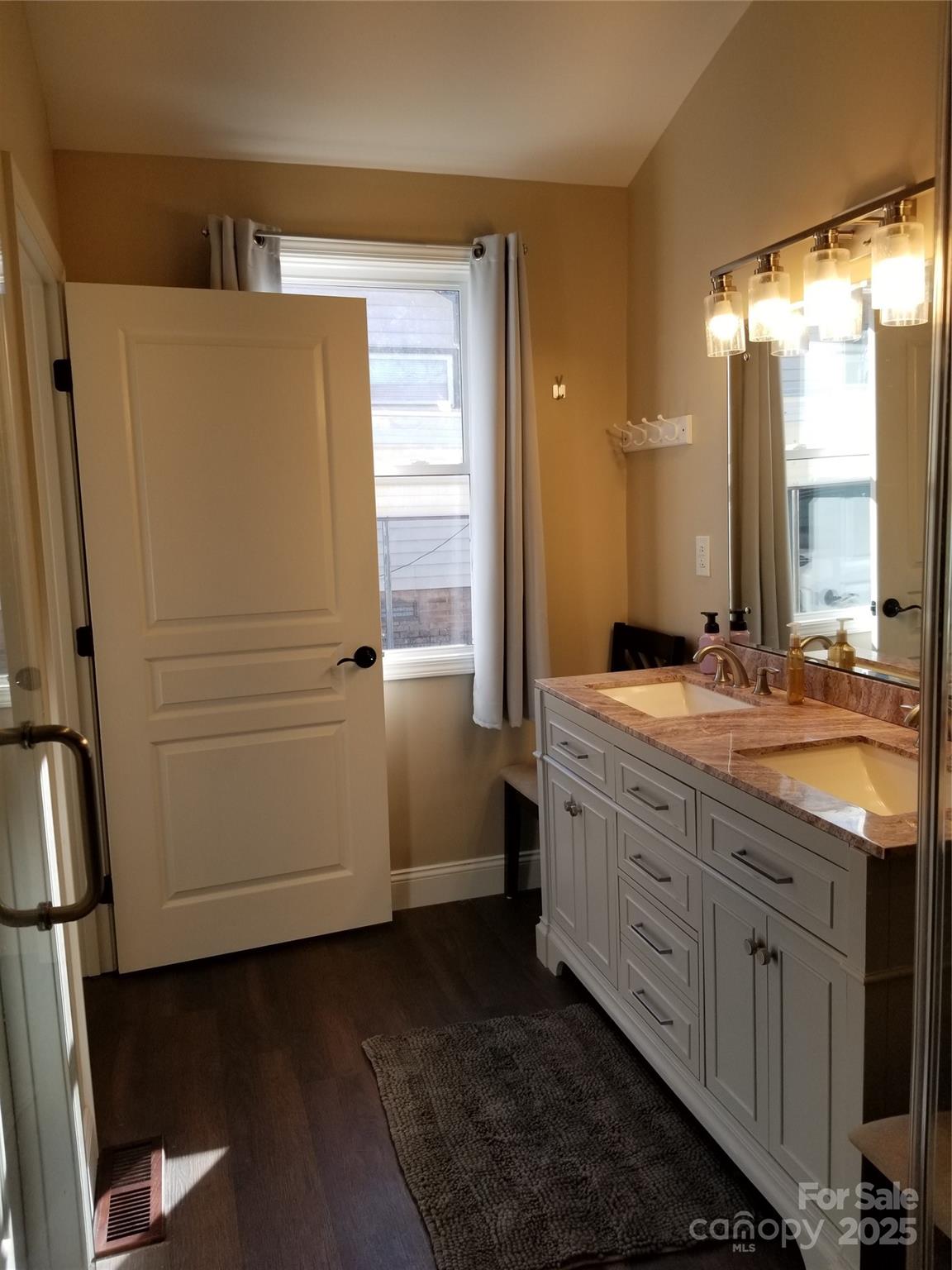 Brookwood - Residential