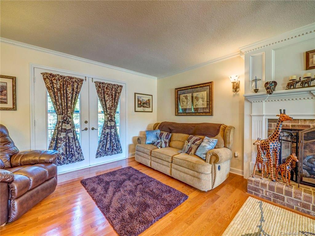 Monterey Hills - Residential