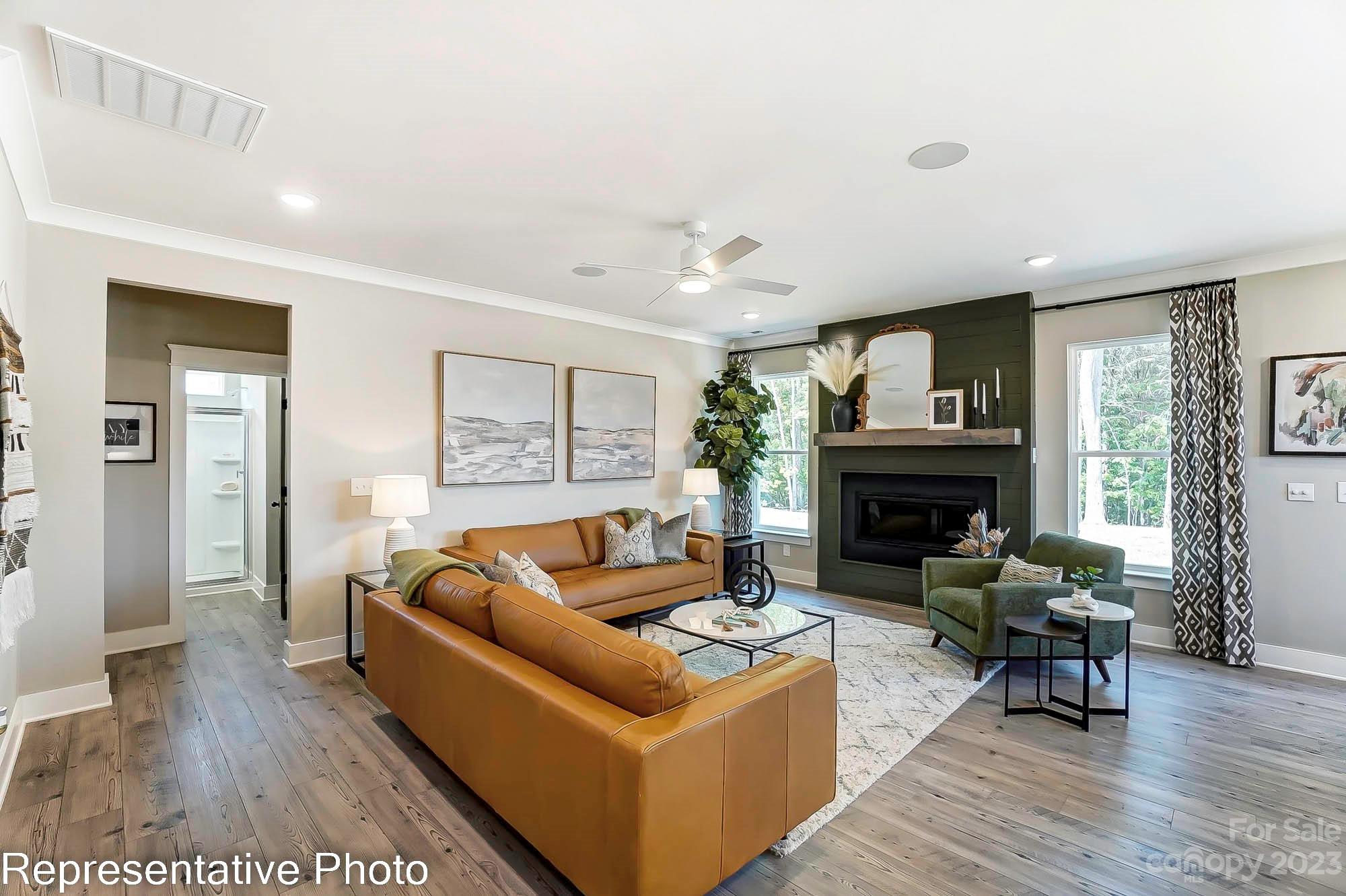 Harrisburg Village - Residential