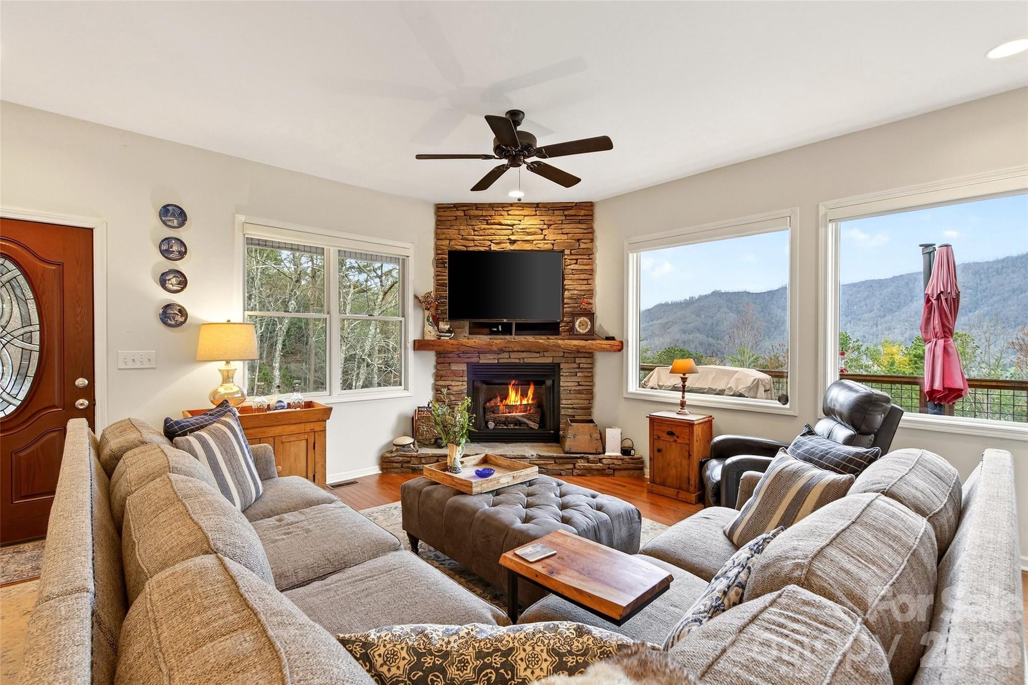 Fox Ridge - Residential