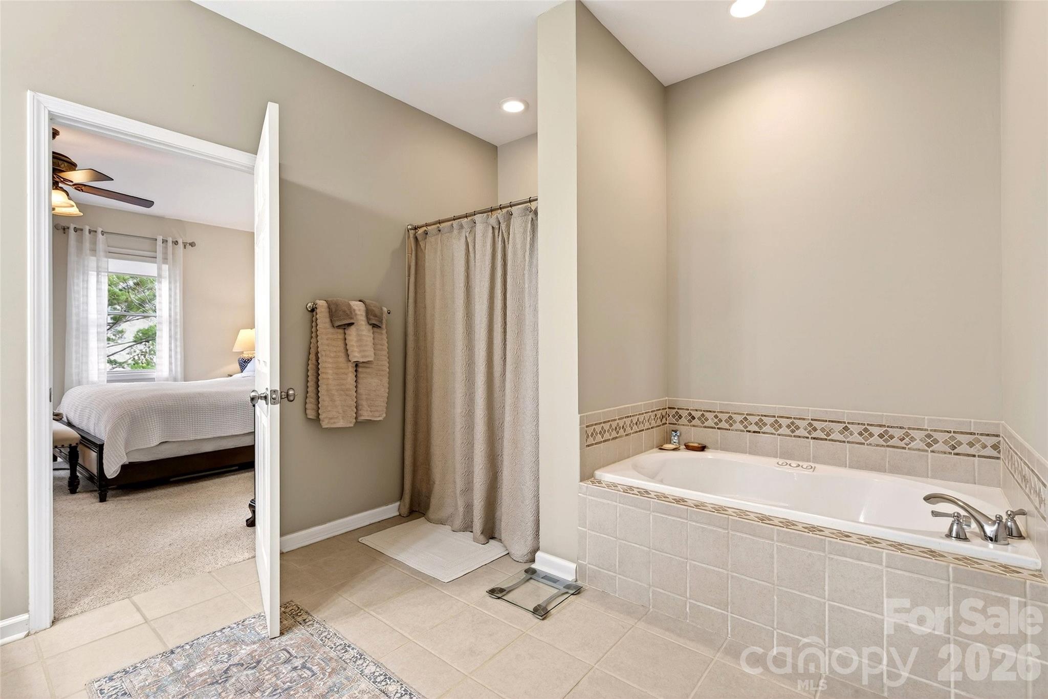 Fox Ridge - Residential