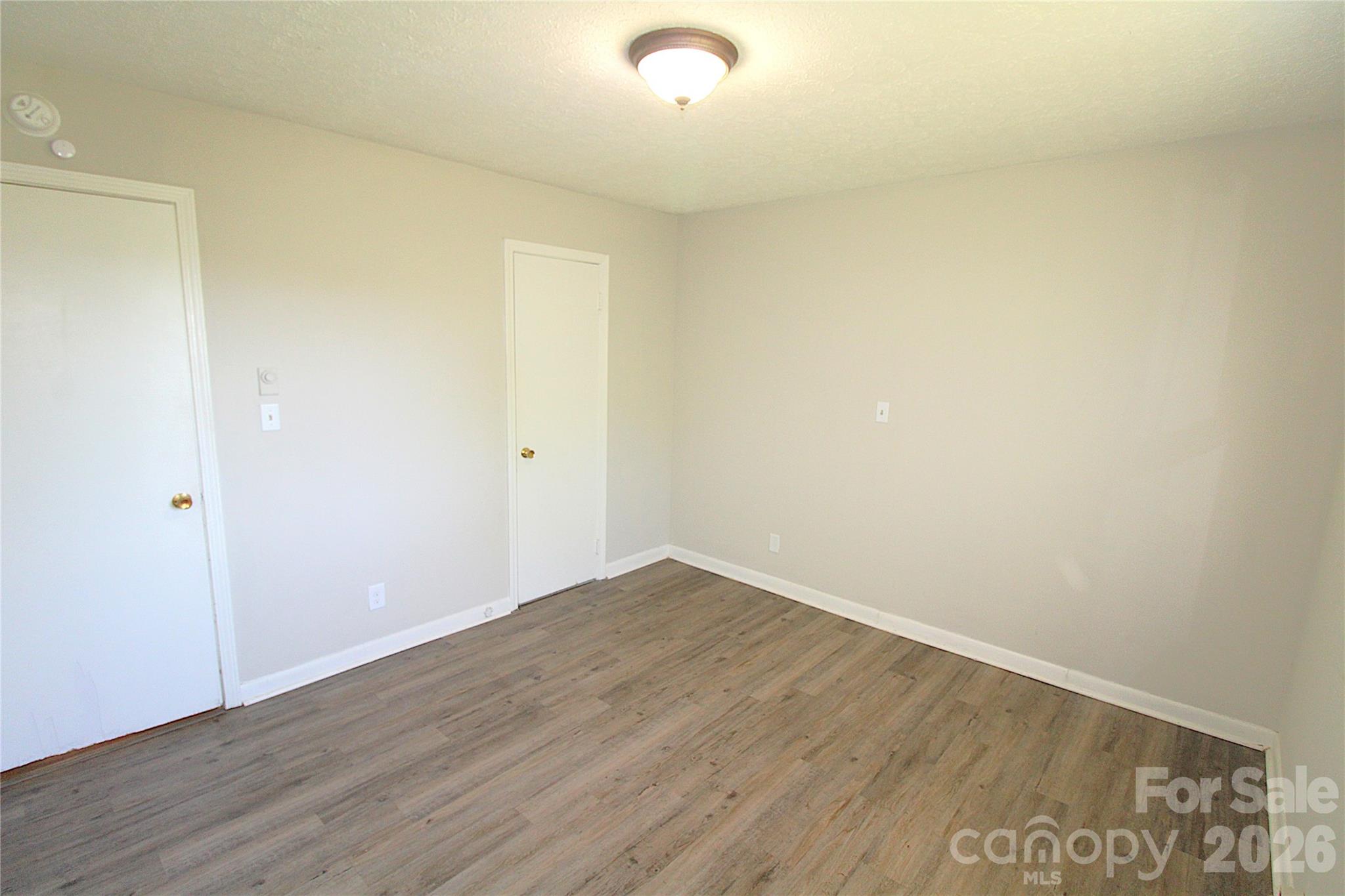 Hillsdale - Residential