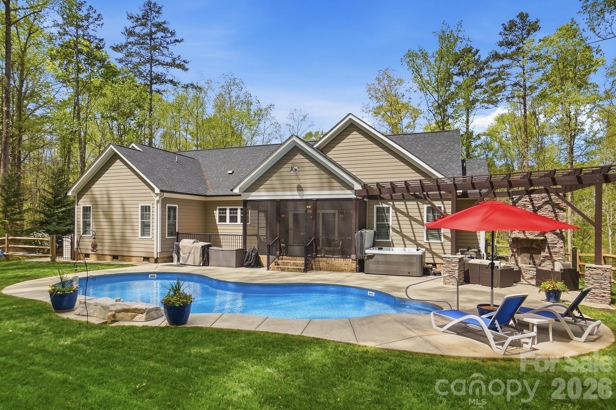 The Bluffs at Mill Bridge - Residential