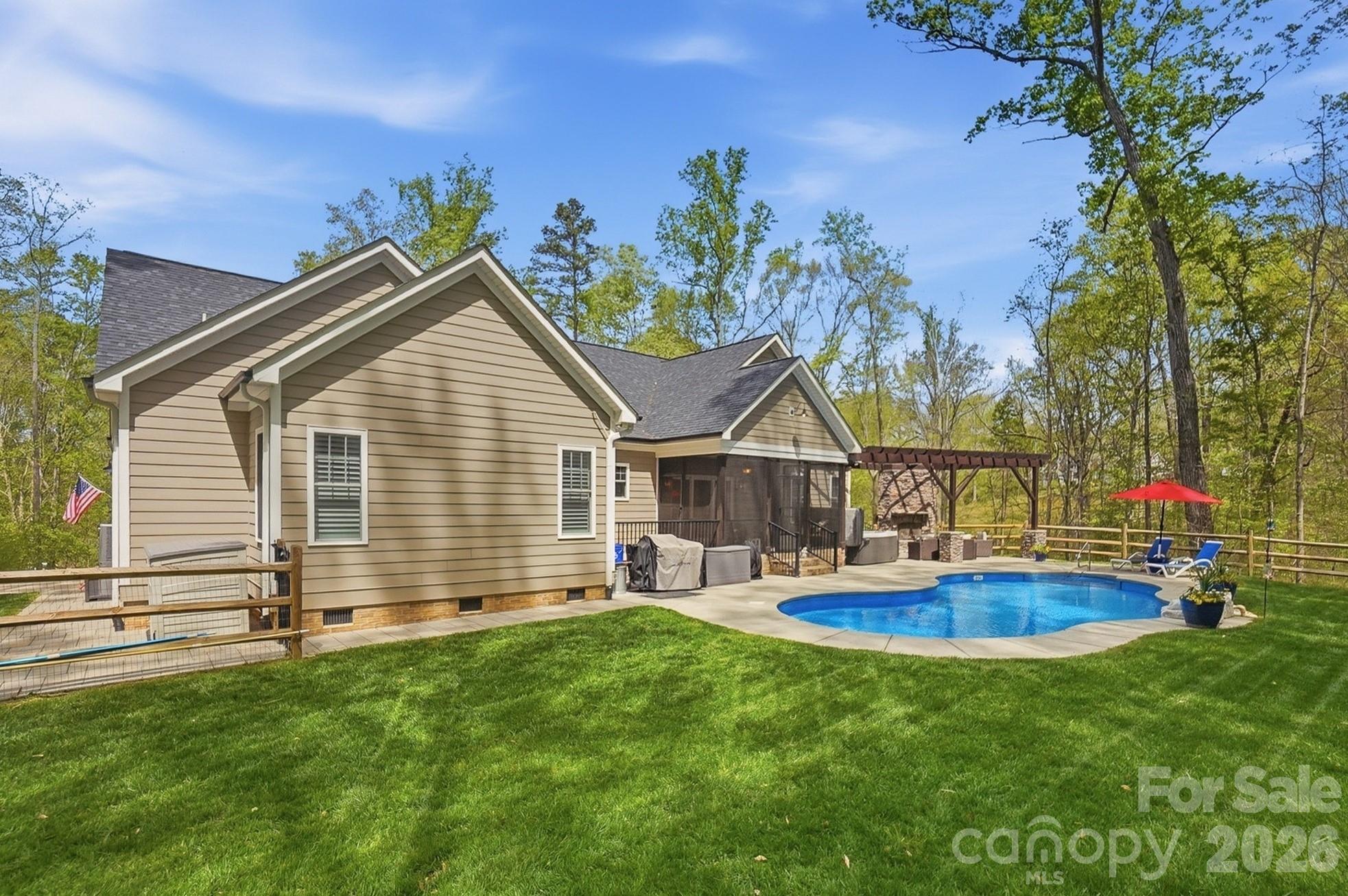 The Bluffs at Mill Bridge - Residential