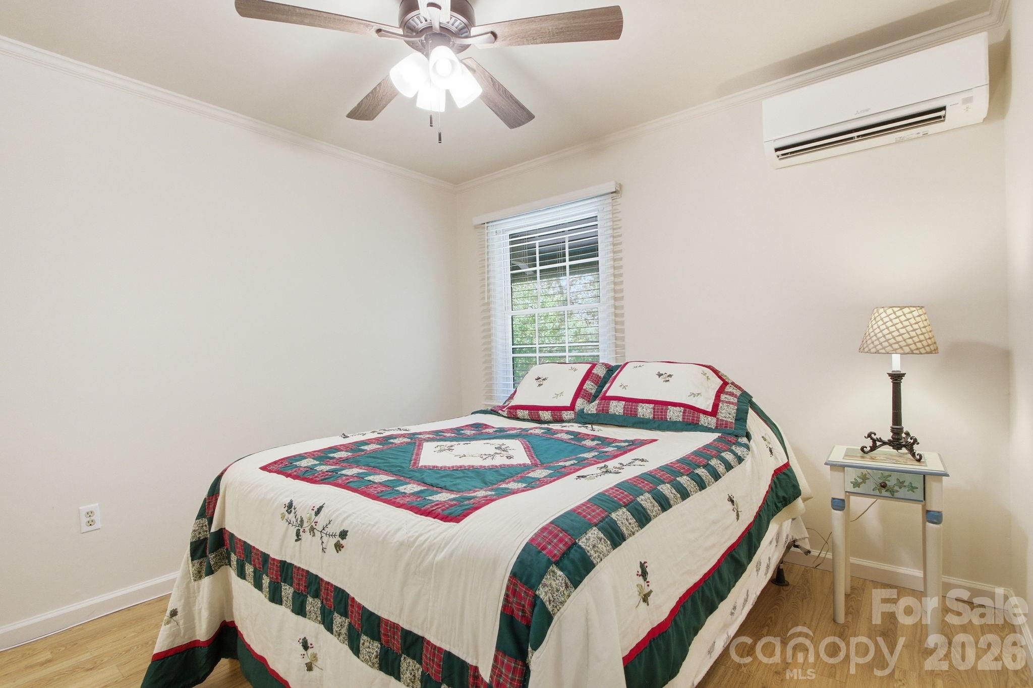 Linville Land Harbor - Residential