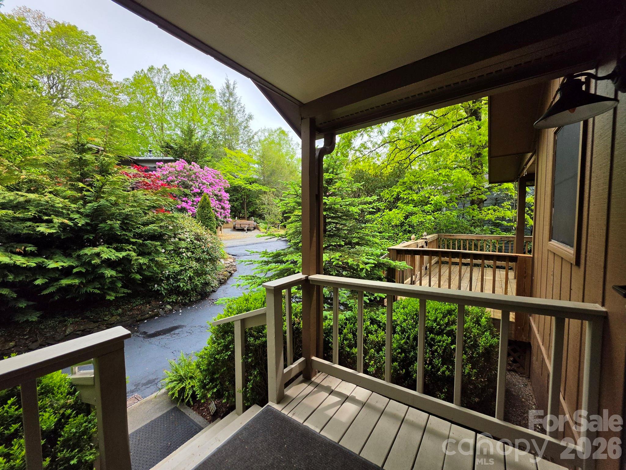 Linville Land Harbor - Residential