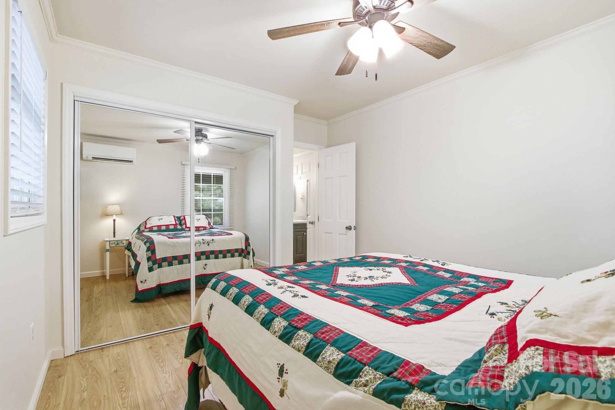 Linville Land Harbor - Residential