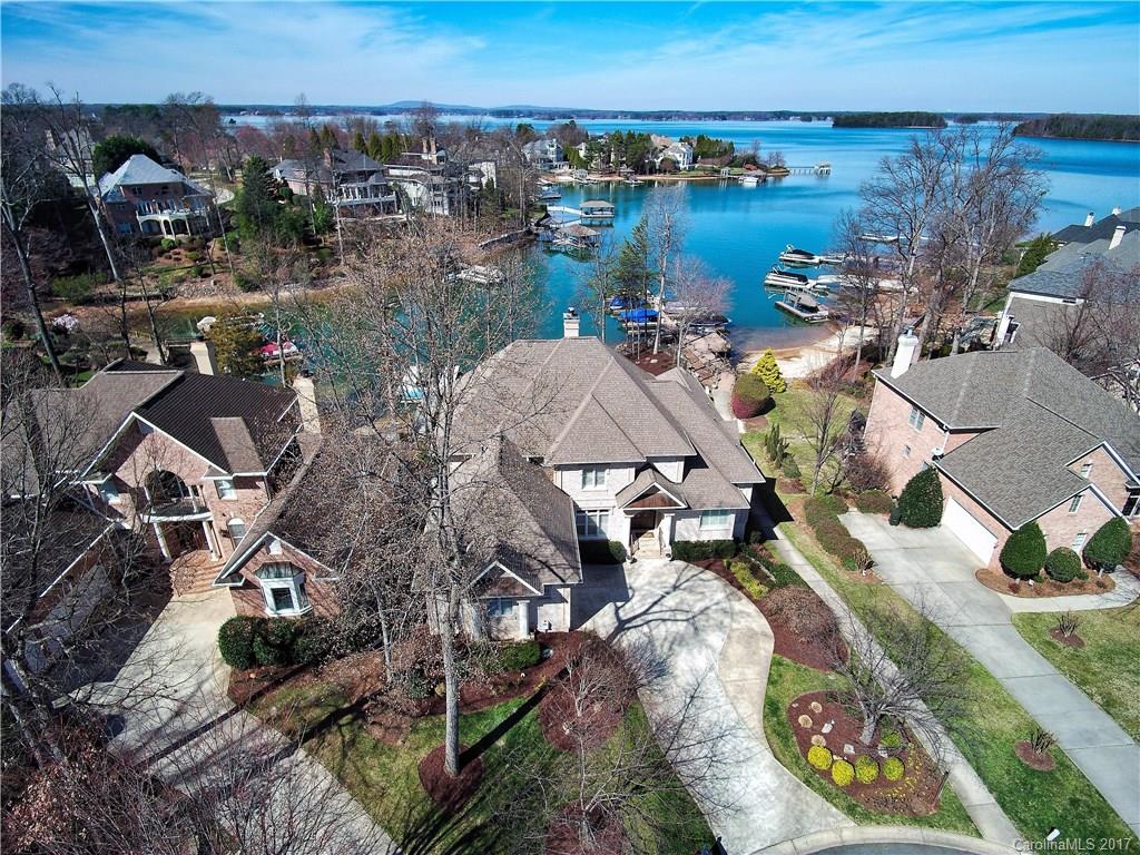 The Peninsula - Residential