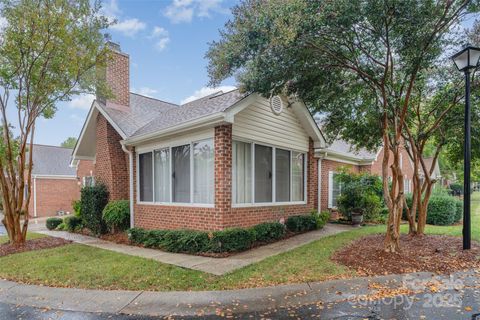 8543 Windsor Ridge Drive Charlotte NC 28277