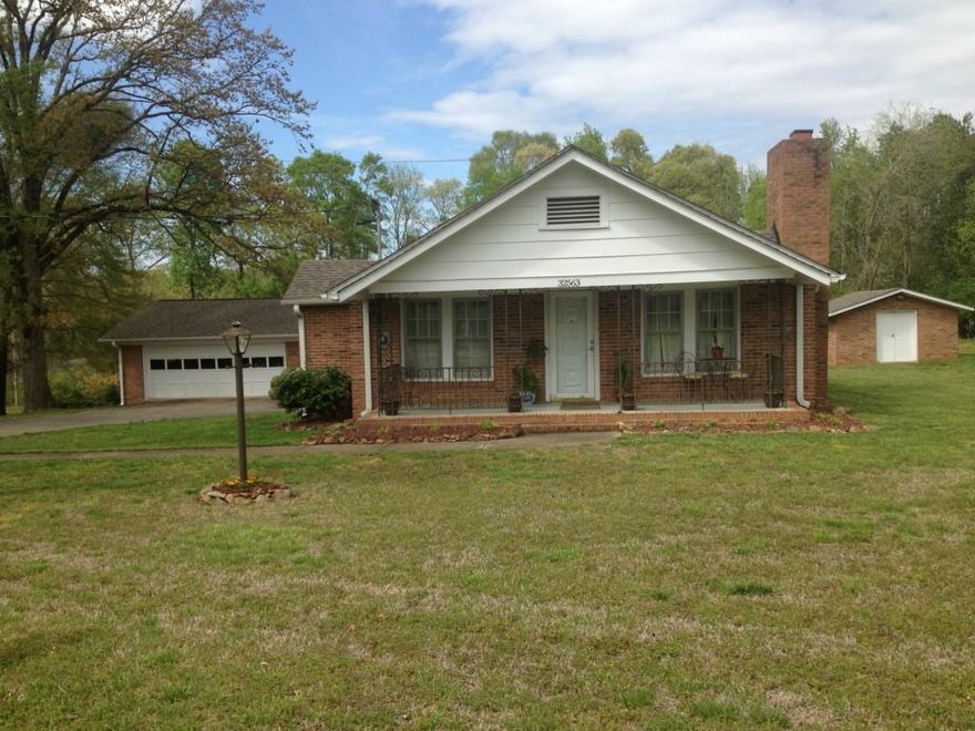 Fantastic updated home. Super close to city limits but still in county. Beautiful colors. Great details, large kitchen, updated baths. Unbelievable 3 car garage/workshop that is heated. Great value.