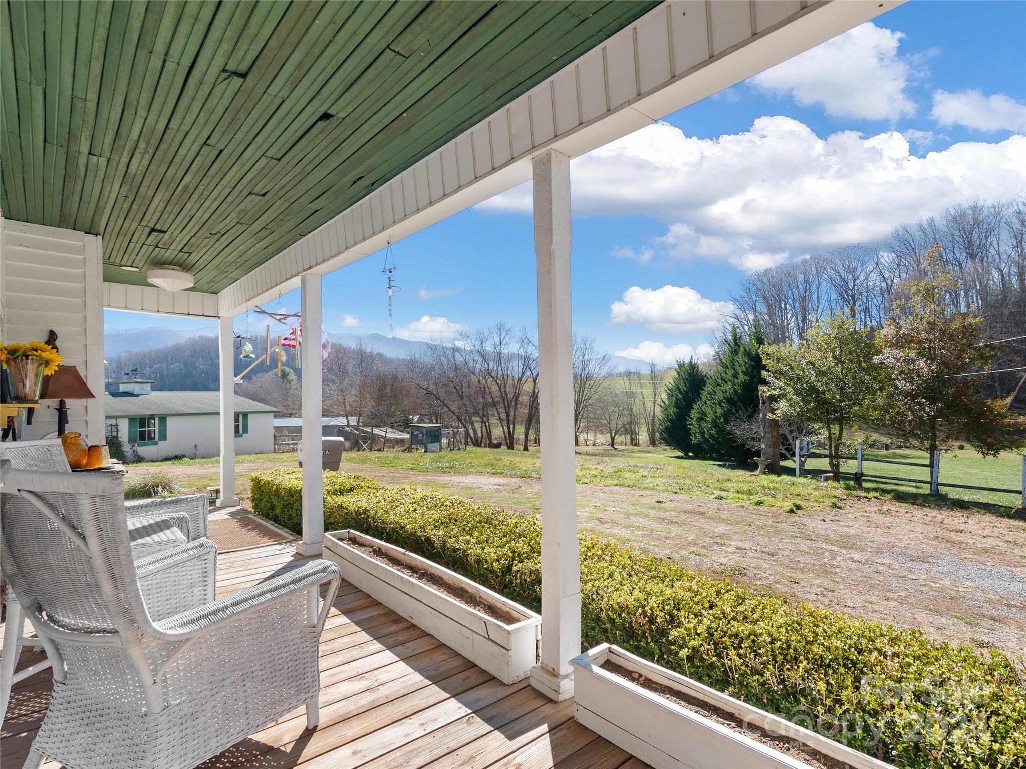 4912 Pigeon Road