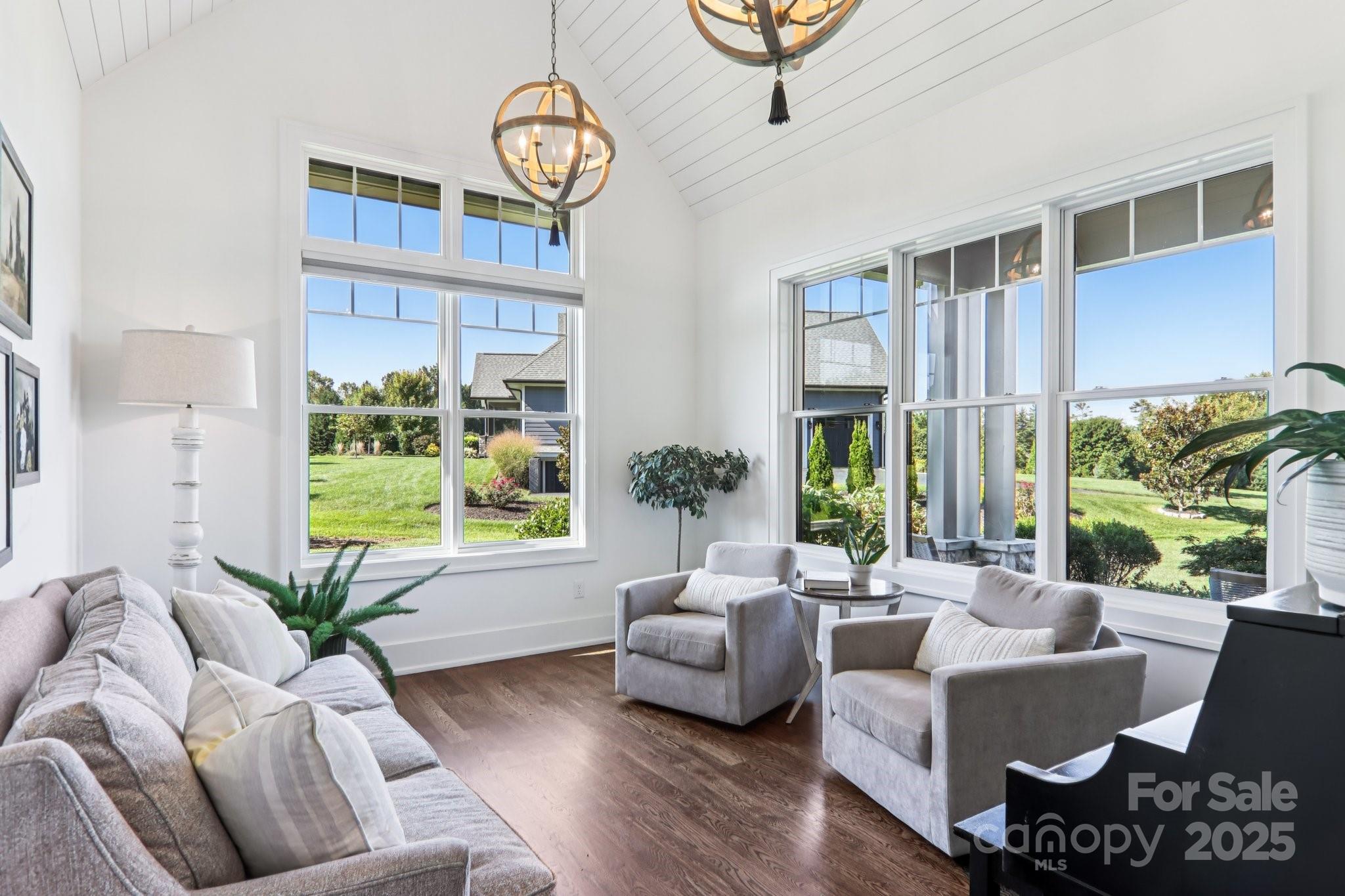 Skytop Farm - Residential