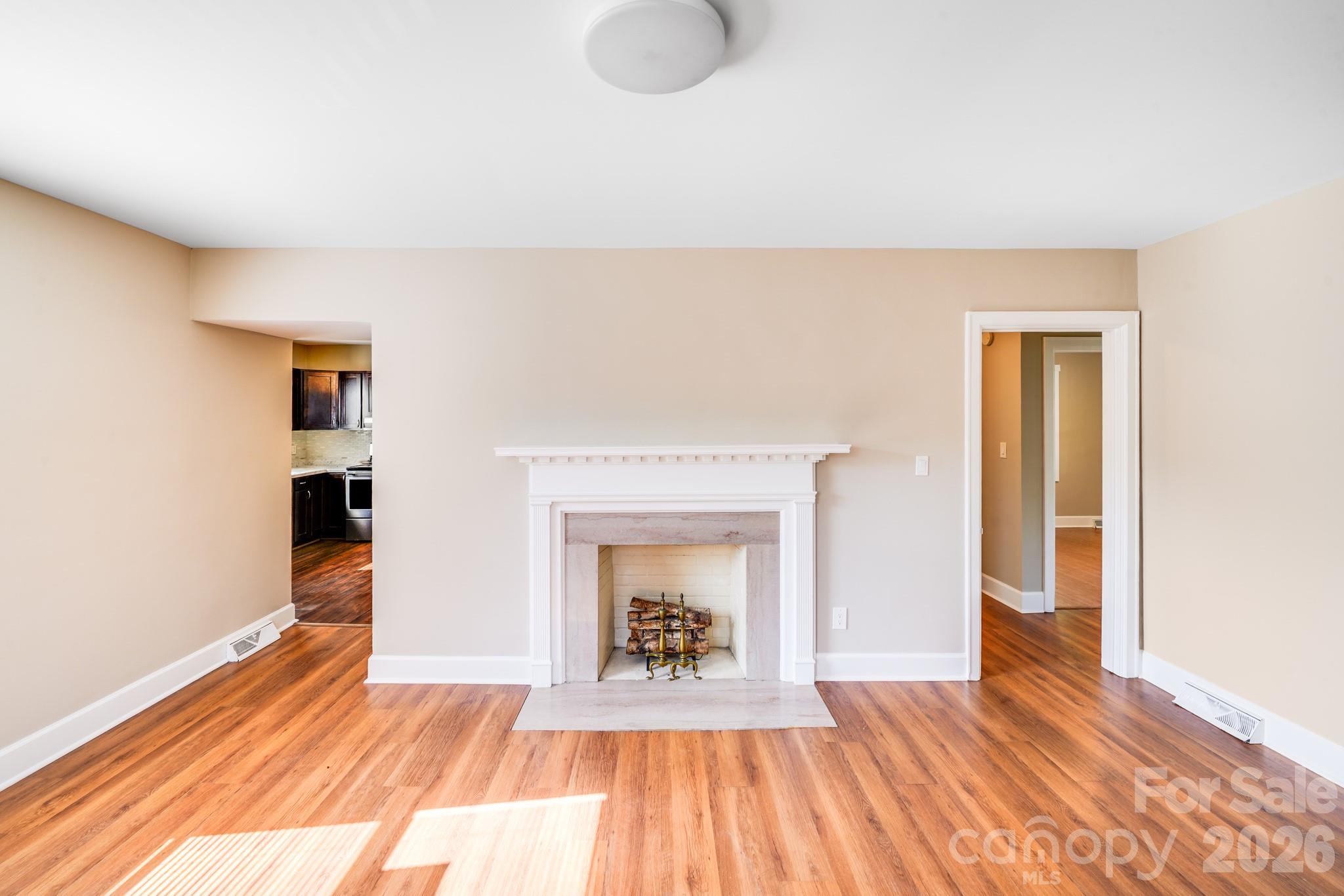 2405 Greenland Avenue