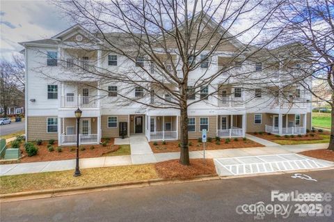 Photo of 17905 Delmas Drive #203, Cornelius, NC 28031 (MLS # 4367120)