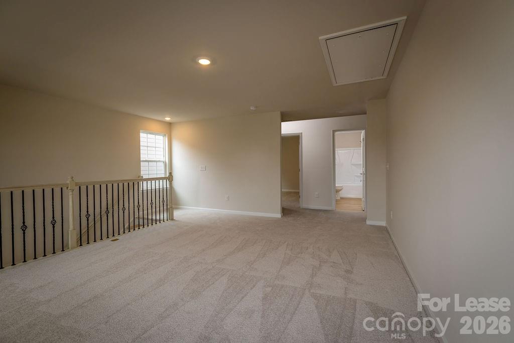 Redhawk - Residential Lease