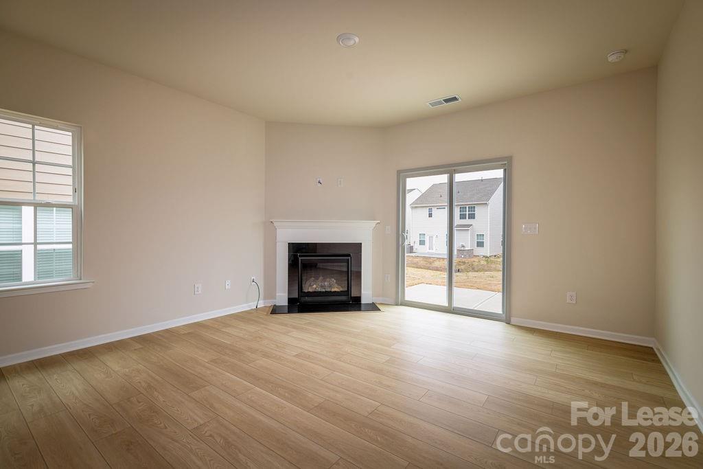 Redhawk - Residential Lease