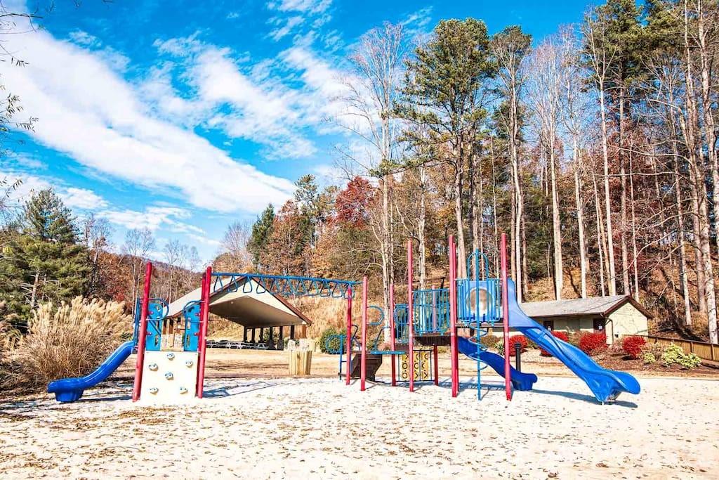 Rumbling Bald on Lake Lure - Residential