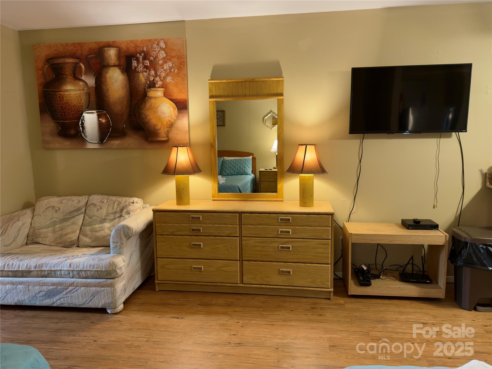 160 Whitney Boulevard 7