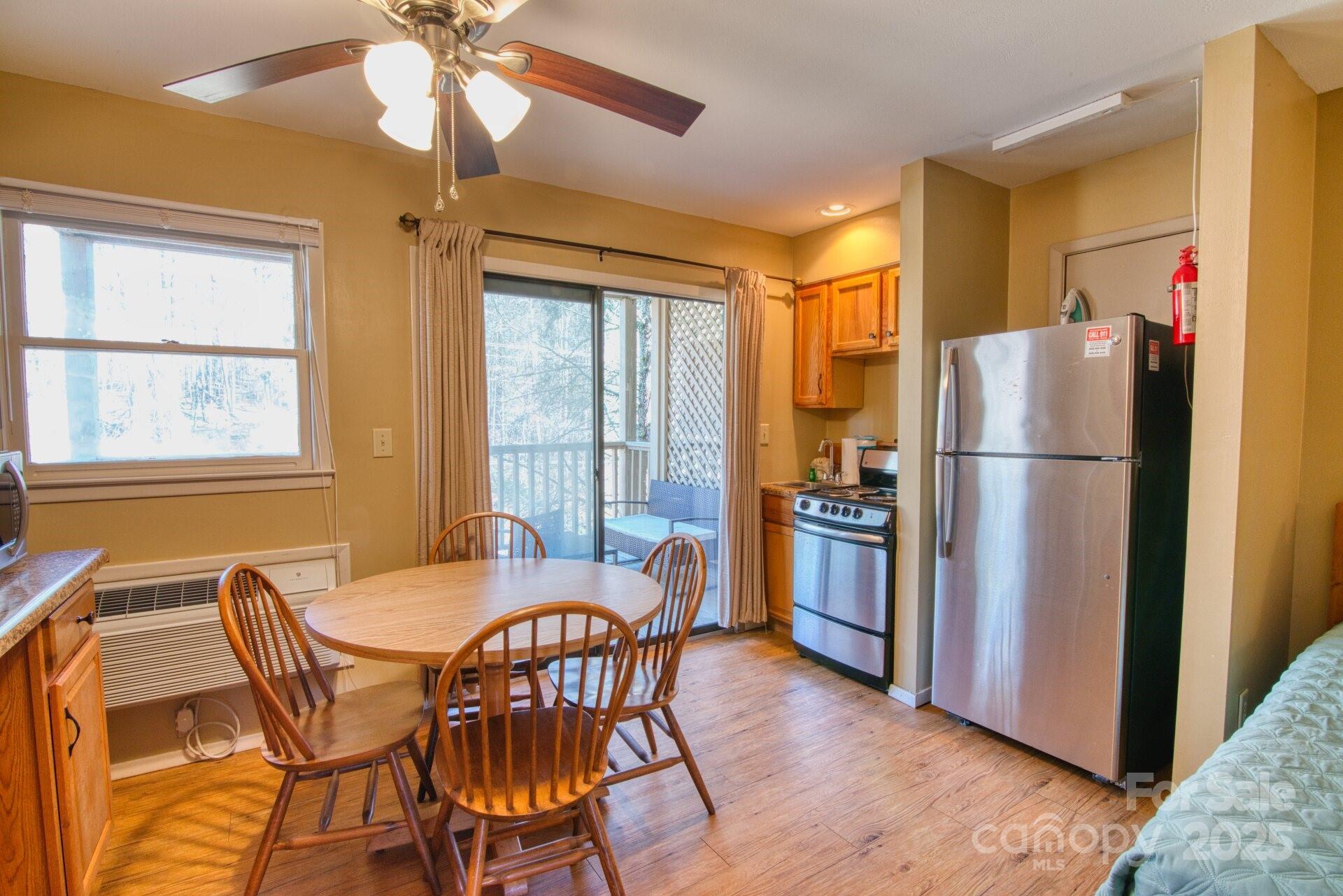 160 Whitney Boulevard 7