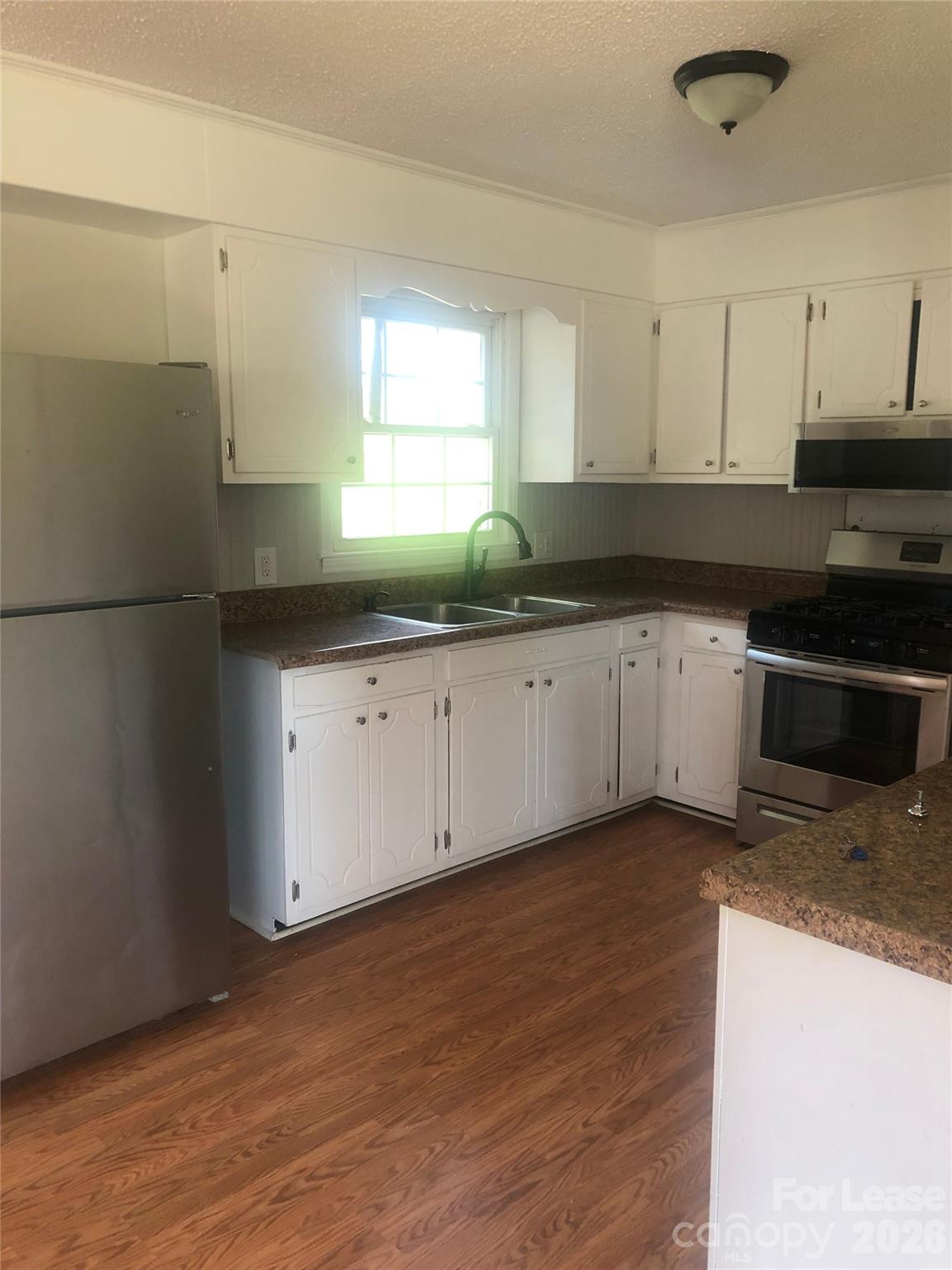 Hillcrest - Residential Lease