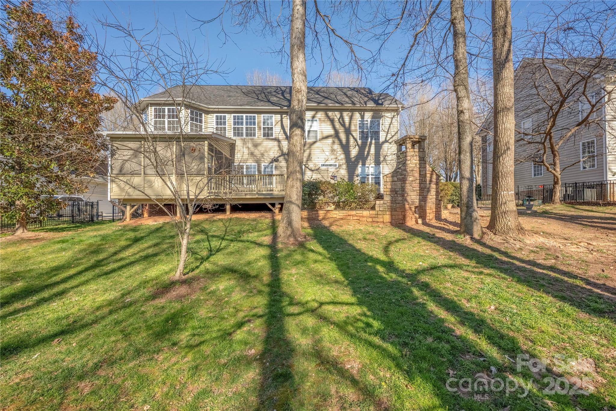 Macaulay - Residential