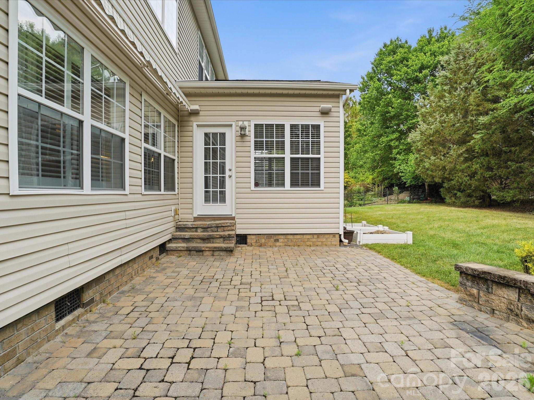 Brandon Oaks - Residential