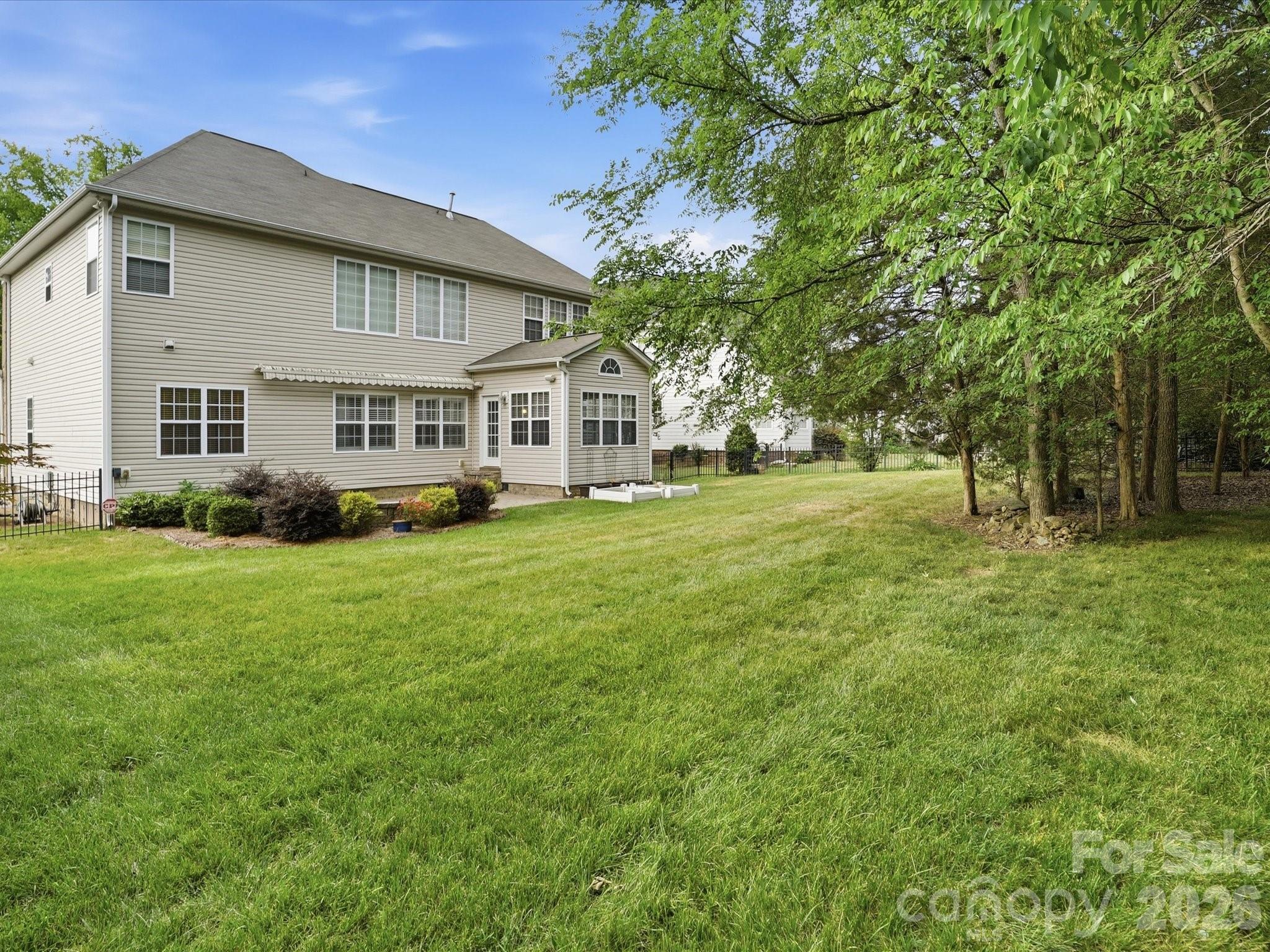 Brandon Oaks - Residential