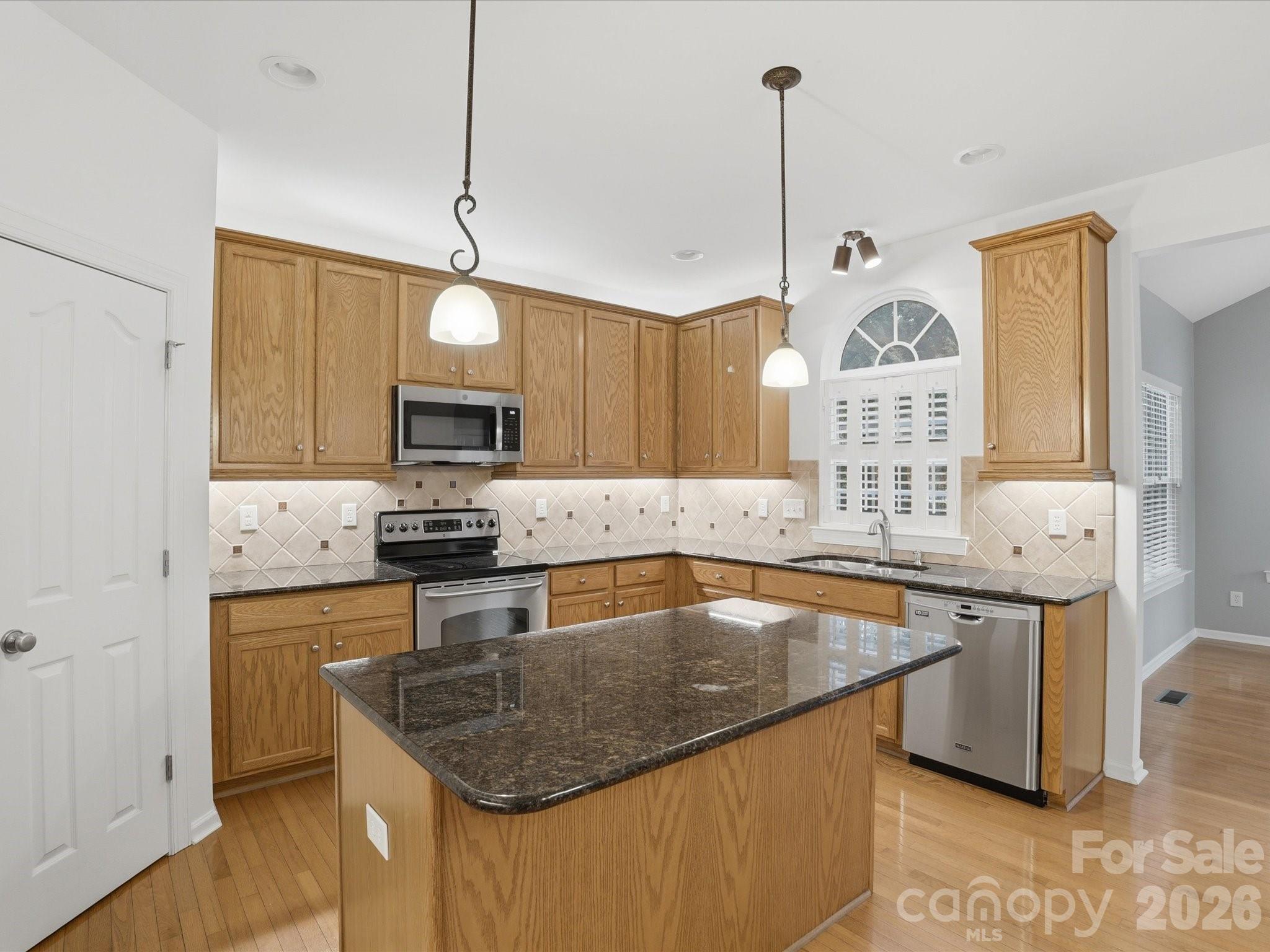 Brandon Oaks - Residential